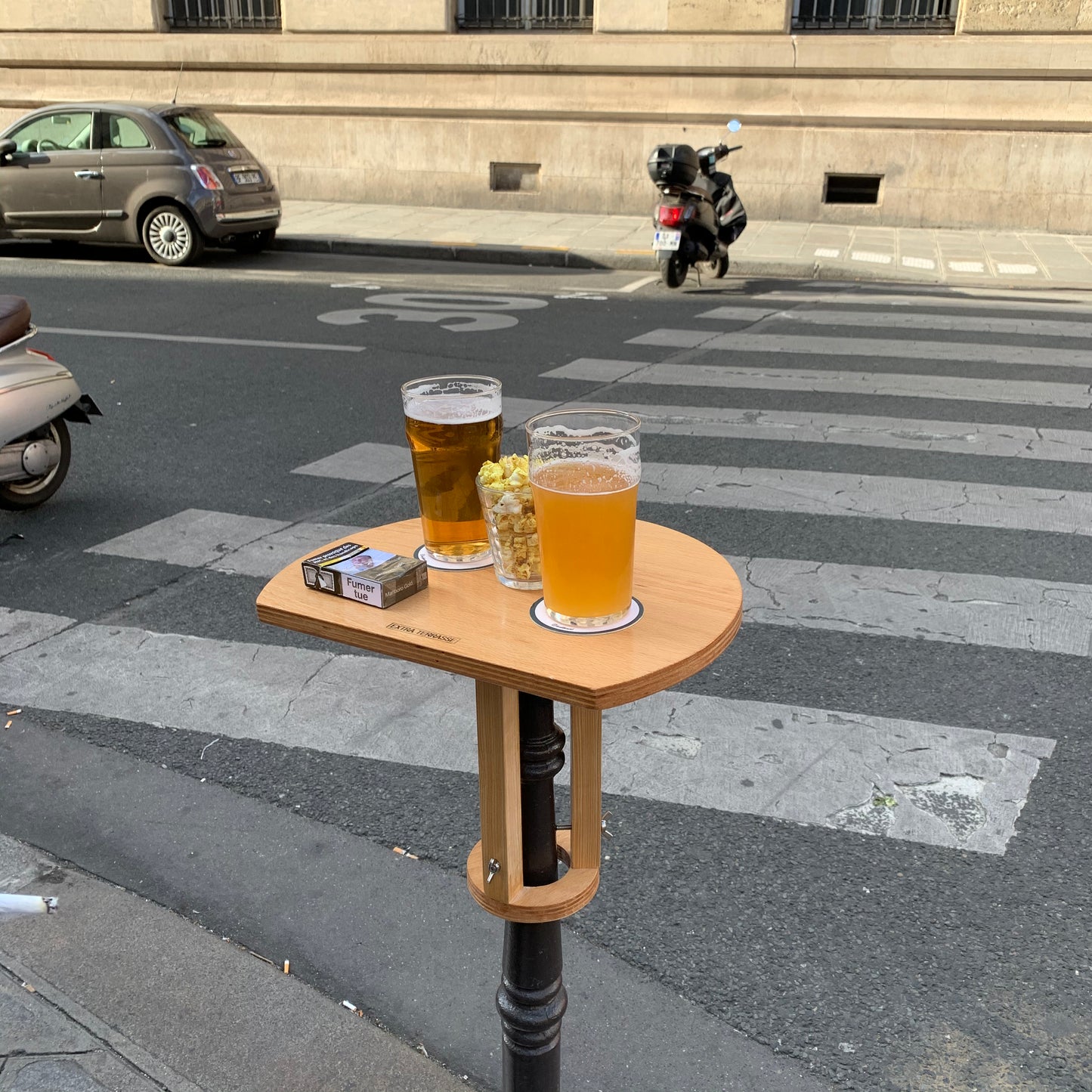 Mesa de correos - madera