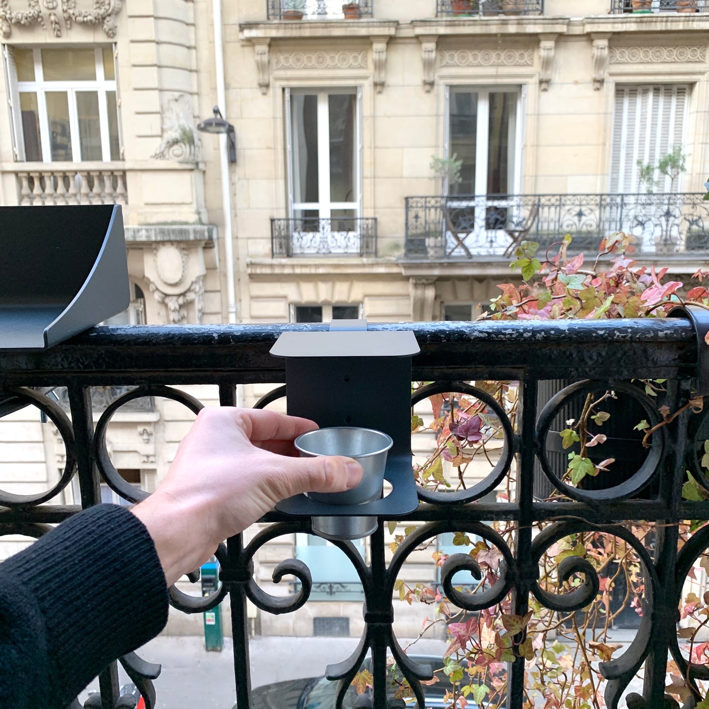 Balcony - Ashtray for balcony